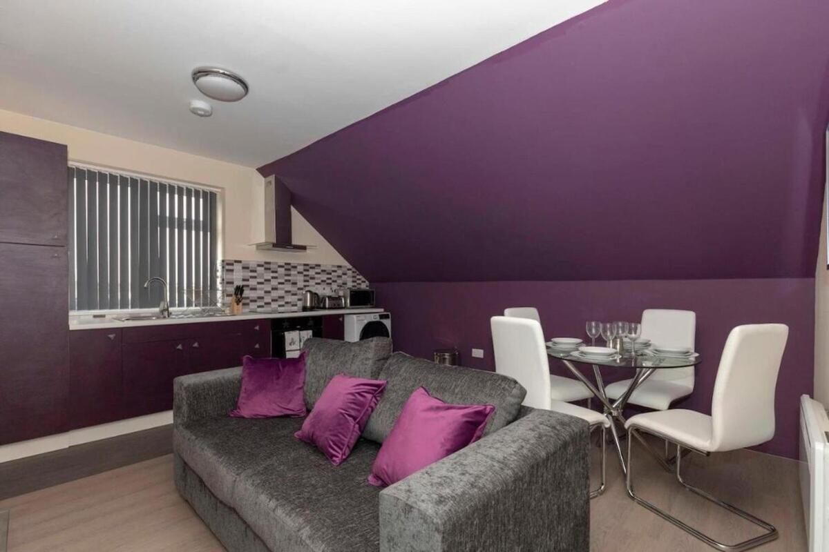 Sav Apartments Clarence Street-لاوْبرو الغرفة الصورة