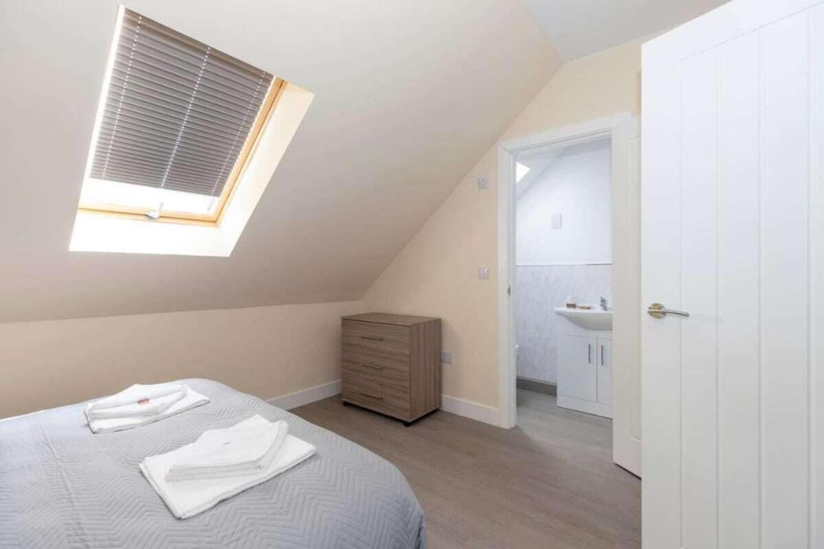 Sav Apartments Clarence Street-لاوْبرو الغرفة الصورة