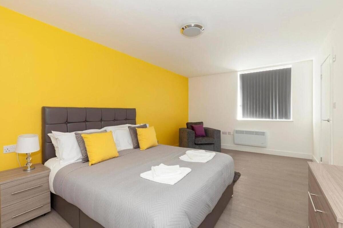 Sav Apartments Clarence Street-لاوْبرو الغرفة الصورة
