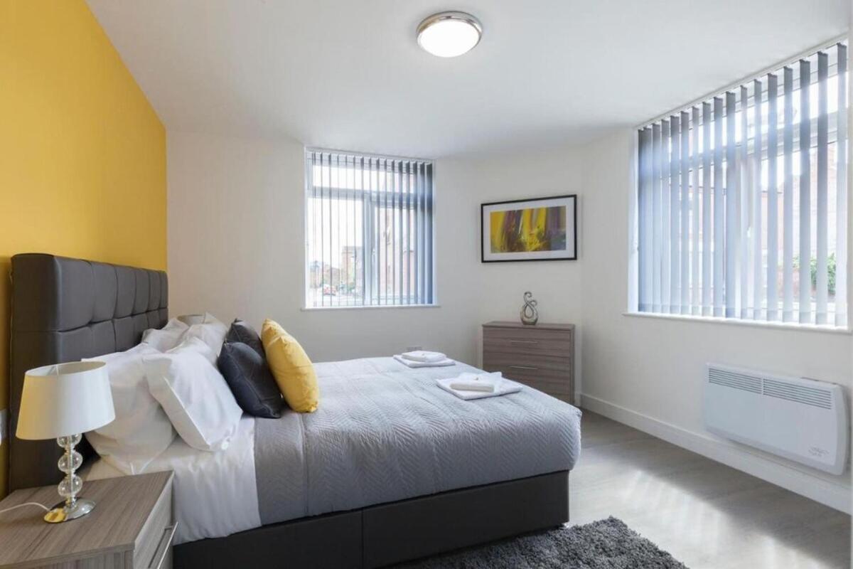 Sav Apartments Clarence Street-لاوْبرو الغرفة الصورة